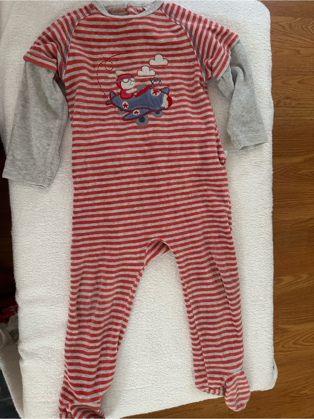 Striped Red and Gray Airplane Footed One-Piece 23 months pajama